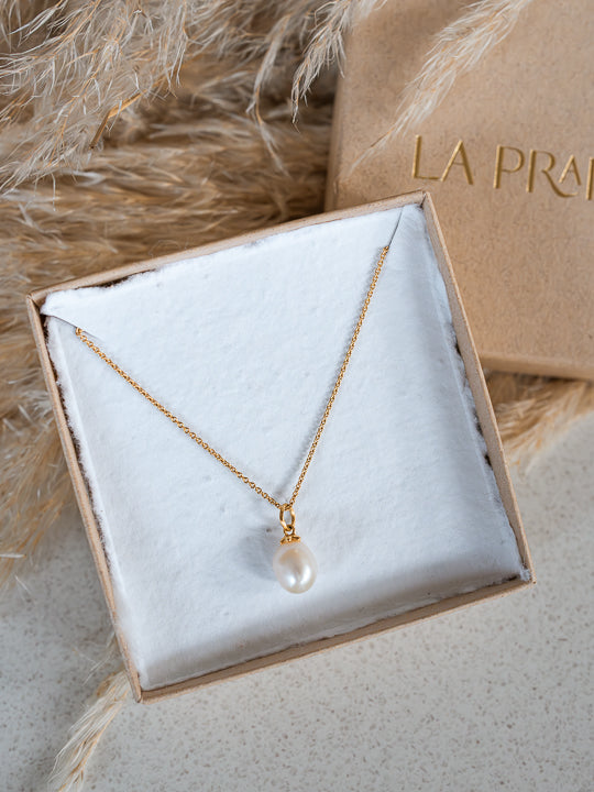 PEARL NECKLACE